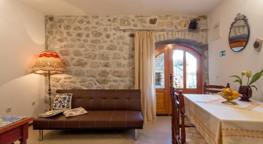Apartment Old Stone House Lokva Rogoznica Cameră foto