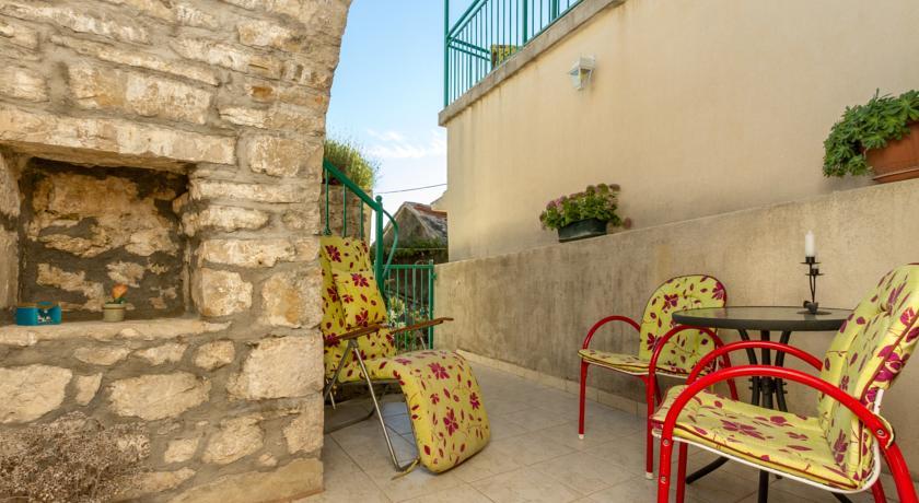Apartment Old Stone House Lokva Rogoznica Cameră foto